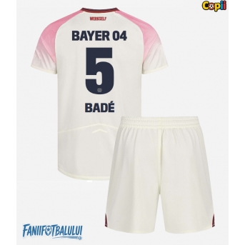 Bayer Leverkusen Loic Bade #5 Echipament de Fotbal Replică 2025-26 Copii Deplasare (+ Șorturi)